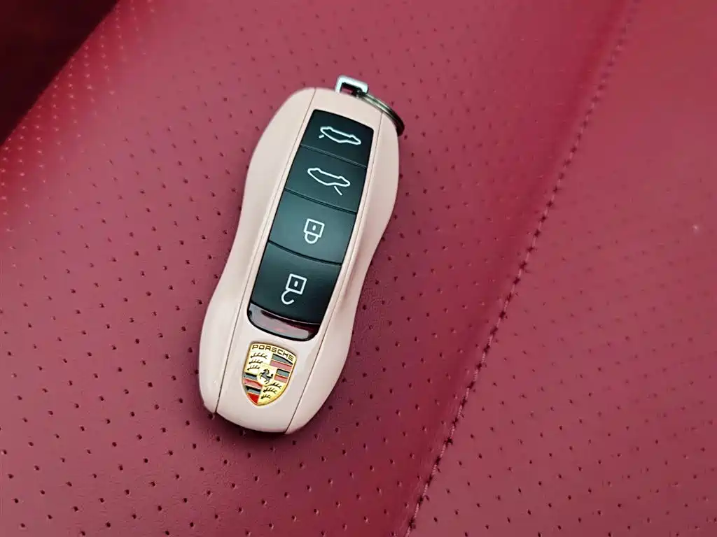 Porsche 718 2022 Boxster 2.0T фото 10