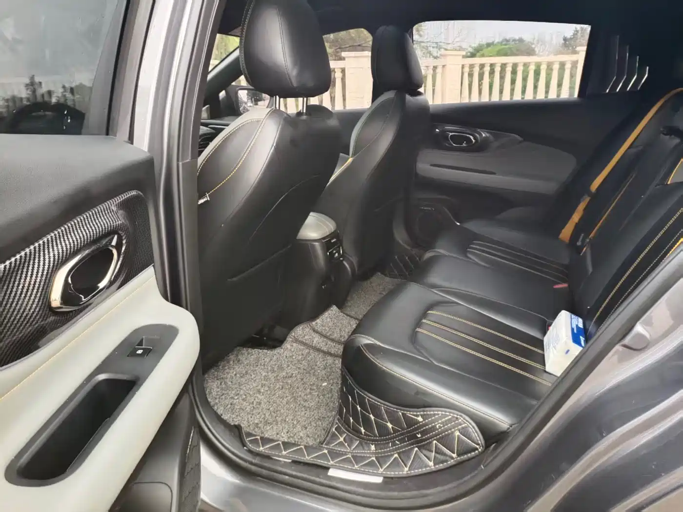 GAC Trumpchi Trumpchi Emkoo 2021 270T DCT J15 Edition фото 5