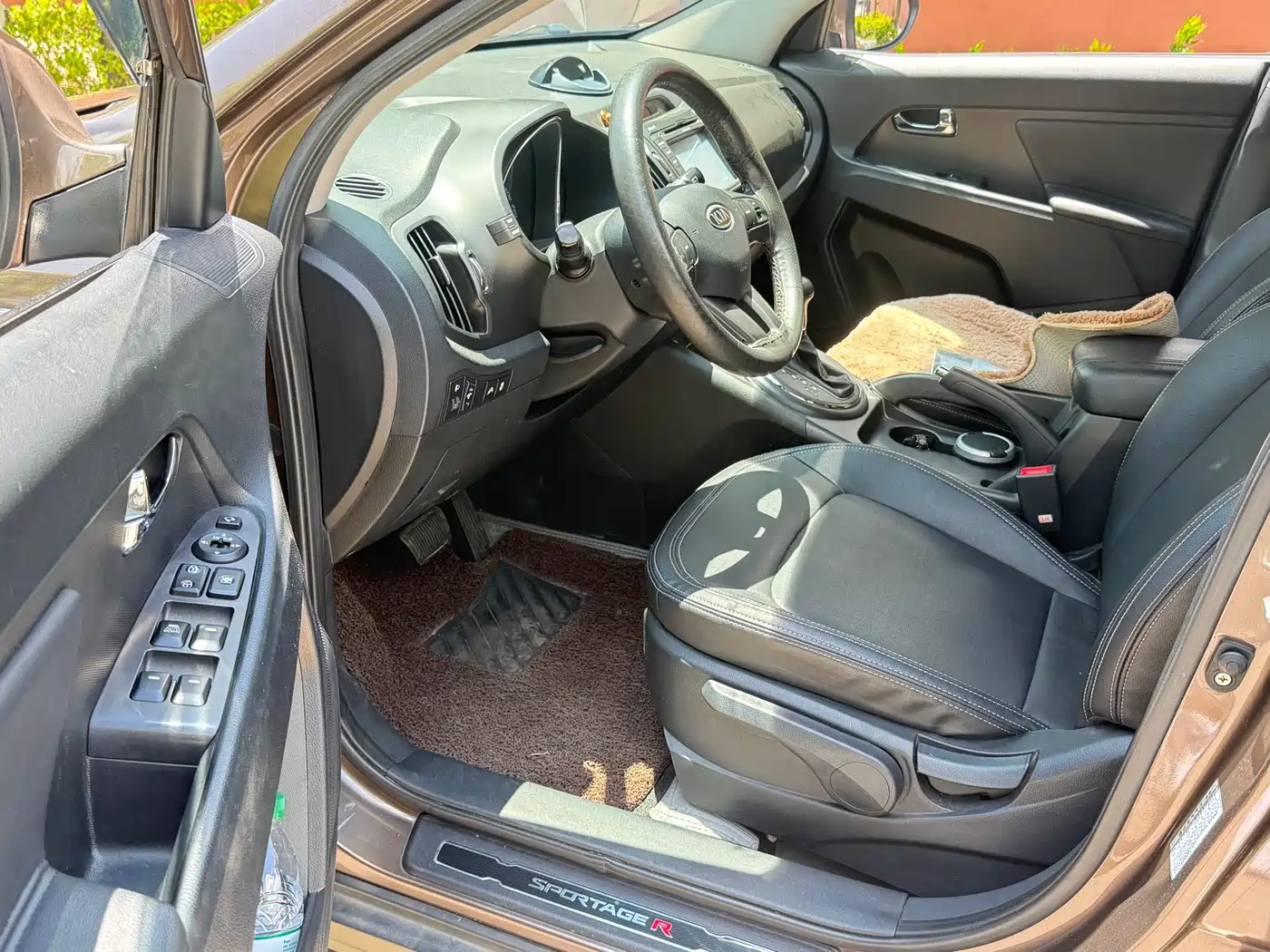 Kia Sportage 2014 2.0L Automatic 2WD Premium фото 6
