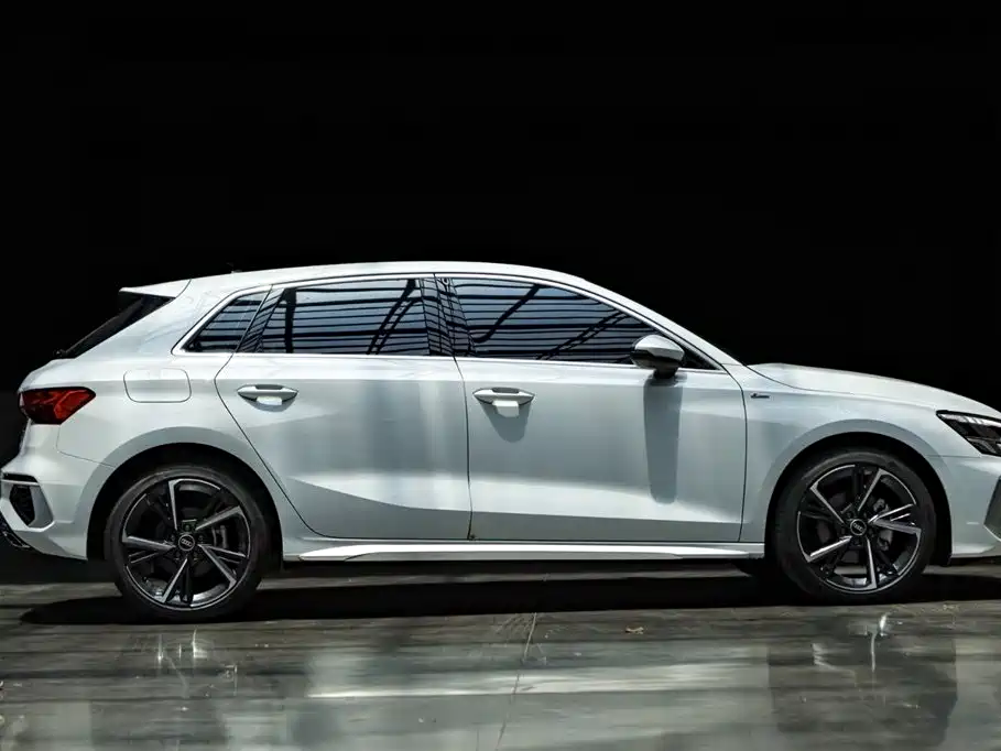 Audi A3 2022 Sportback 35 TFSI Style Sport фото 4