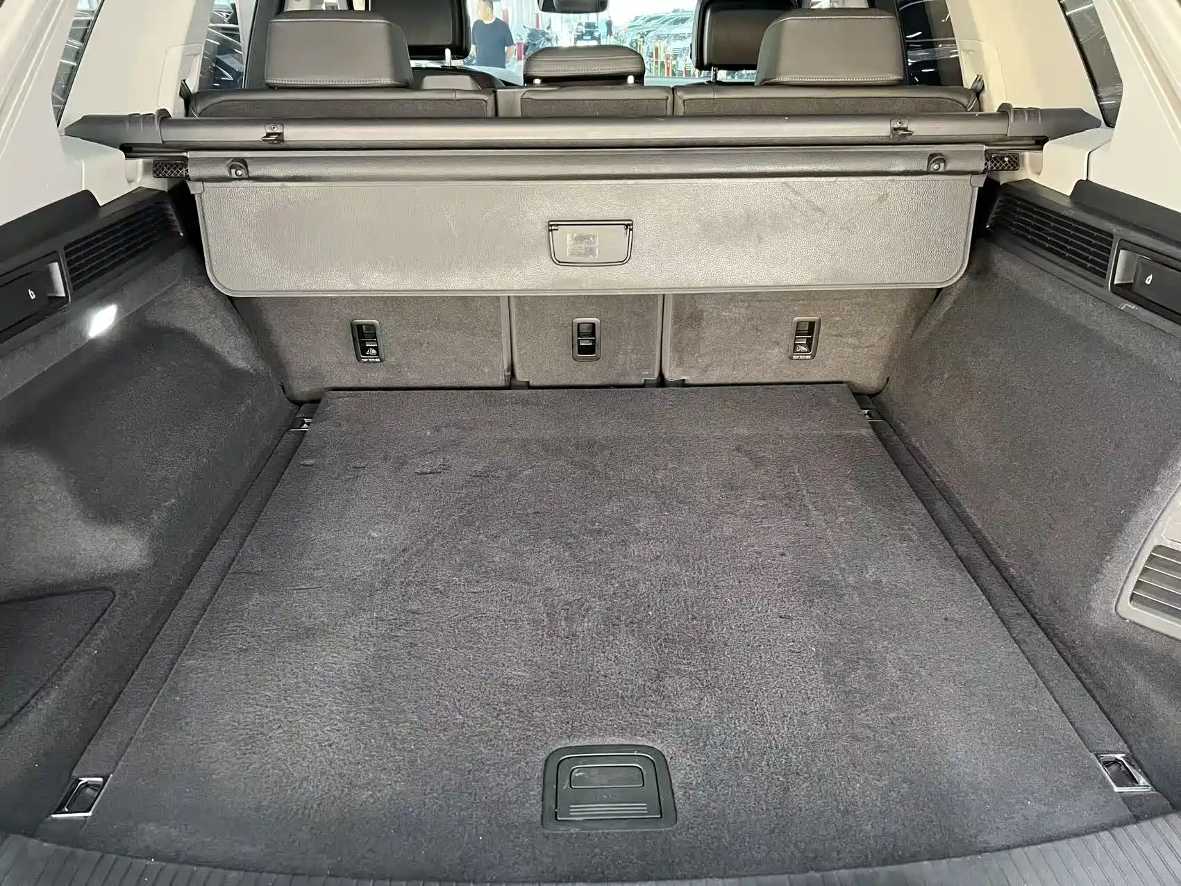 Фото 21 - Volkswagen Touareg