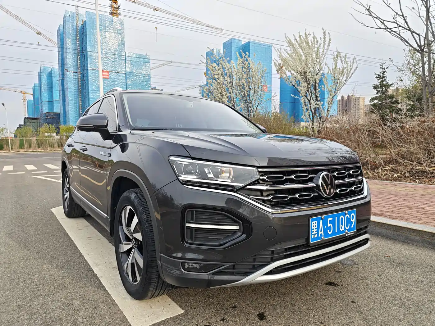 Volkswagen Tayron 2022 280TSI 2WD Luxury Smart Connect Edition фото 3