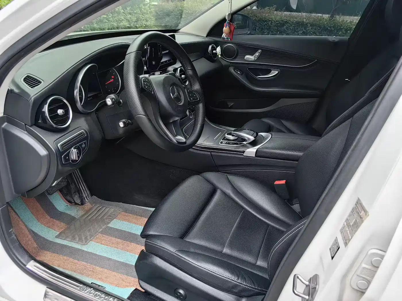 Mercedes-Benz C-Class 2016 C 180 L Sport фото 5