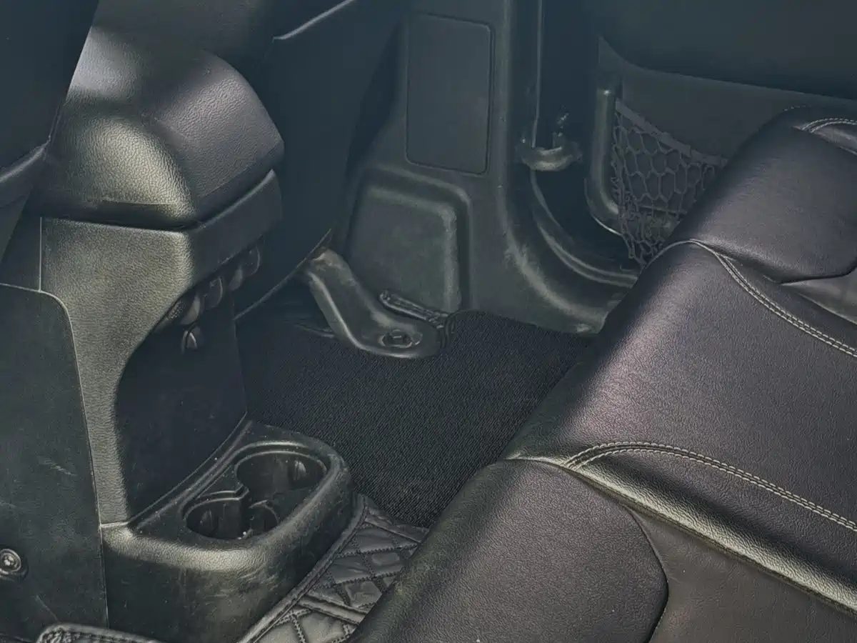 Фото 9 - Jeep Wrangler