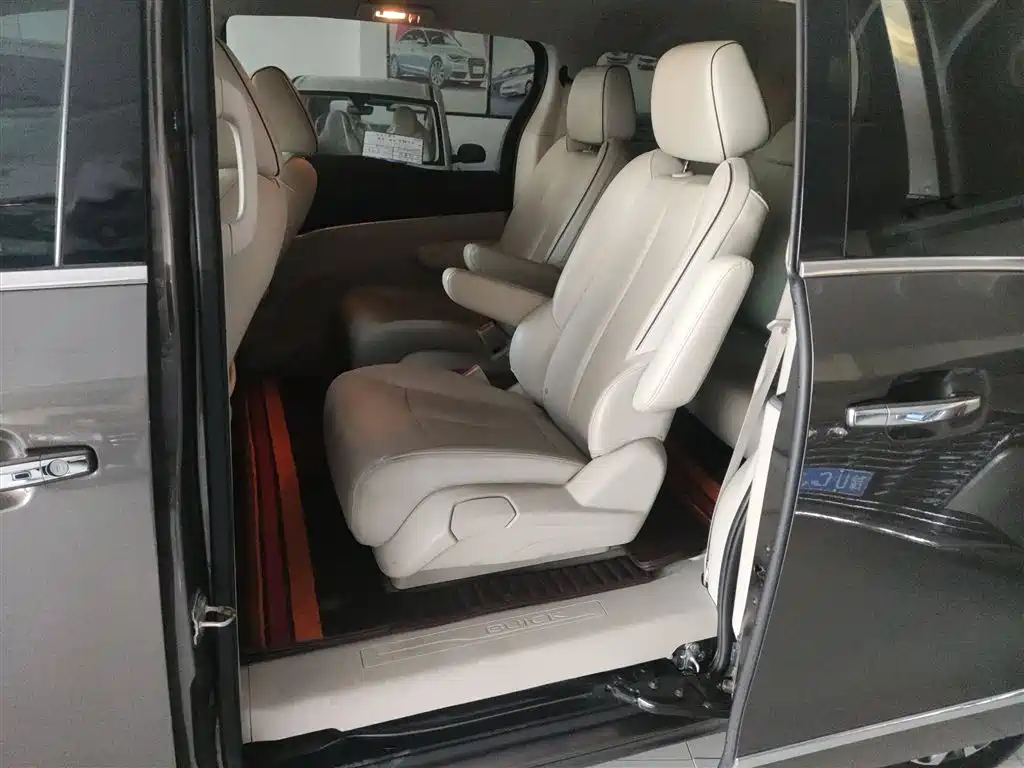 Buick GL8 2020 Model Land Business Class 652T Luxury фото 14