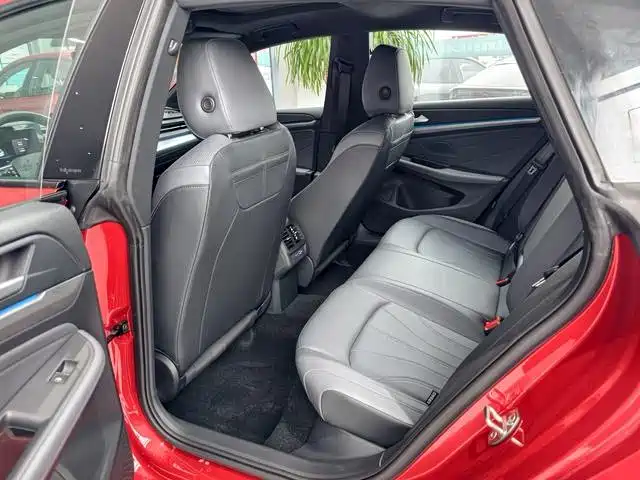 2025 Volkswagen Lamando