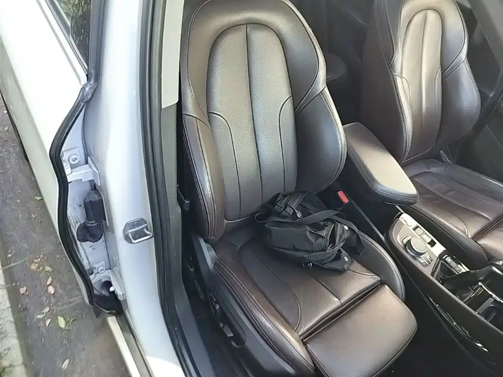BMW X1 2016 xDrive20Li Luxury Model фото 25