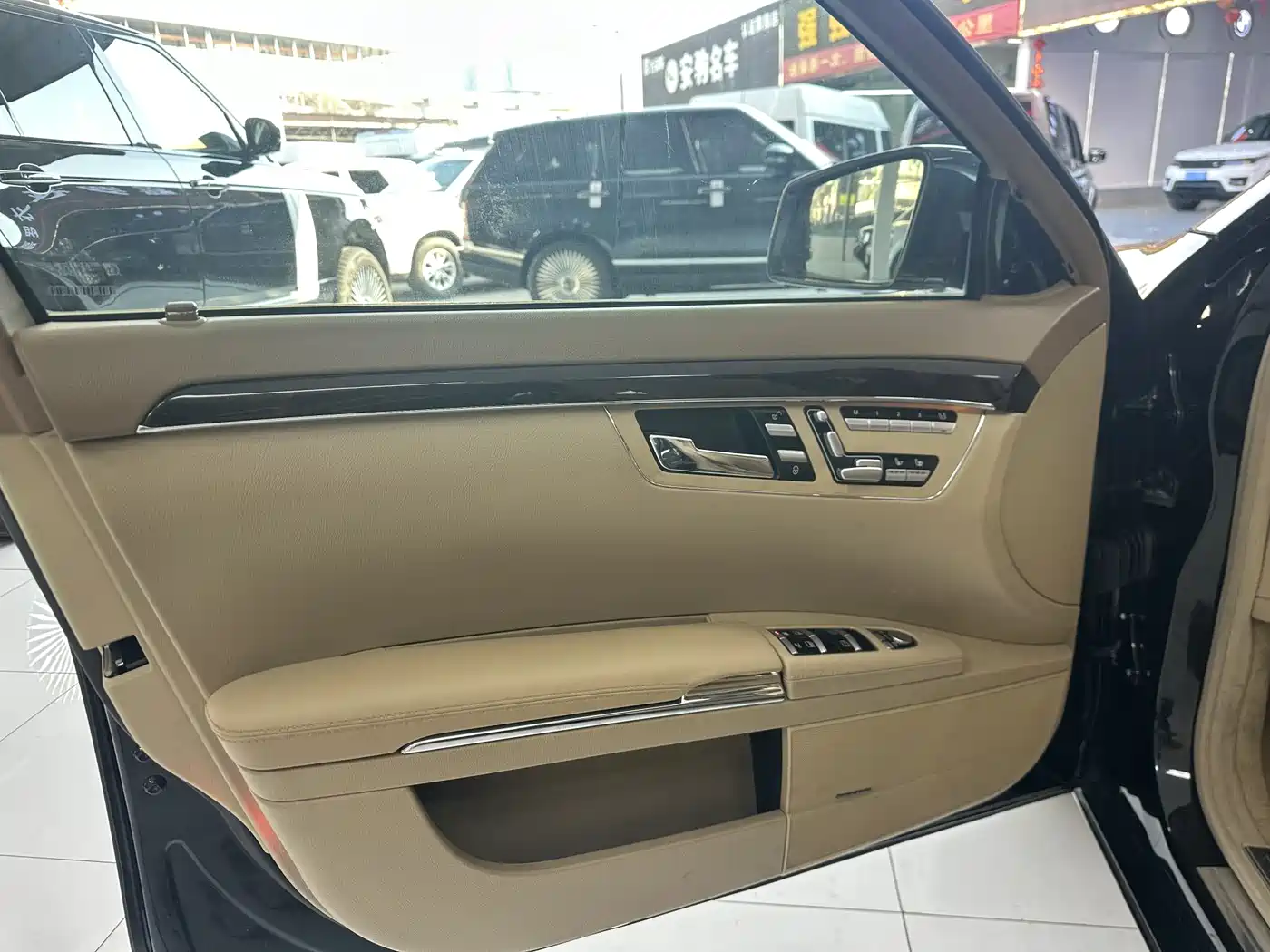 Mercedes-Benz S-Class 2012 S 350 L Grand Edition фото 22