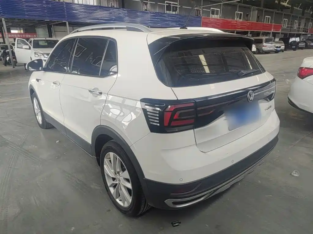 Volkswagen T-Cross 2019 1.5L Automatic Comfort Edition фото 5