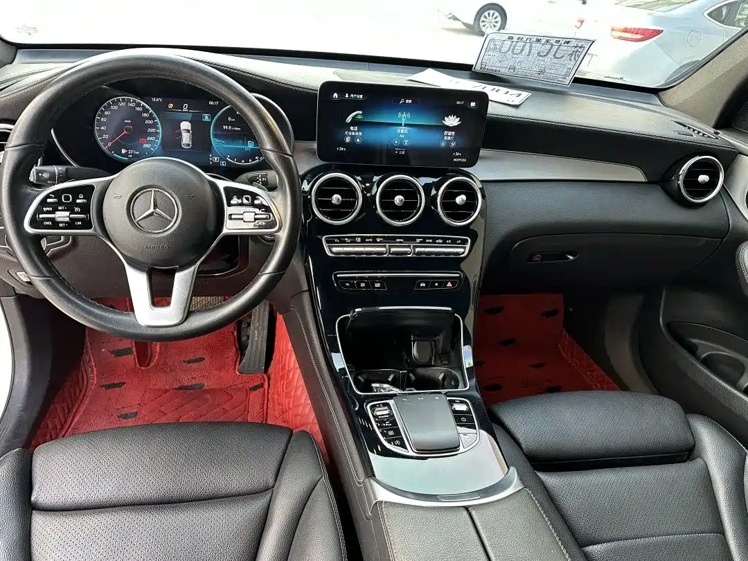 Mercedes-Benz GLC Coupe 2021 GLC 260 4MATIC Coupe SUV фото 5
