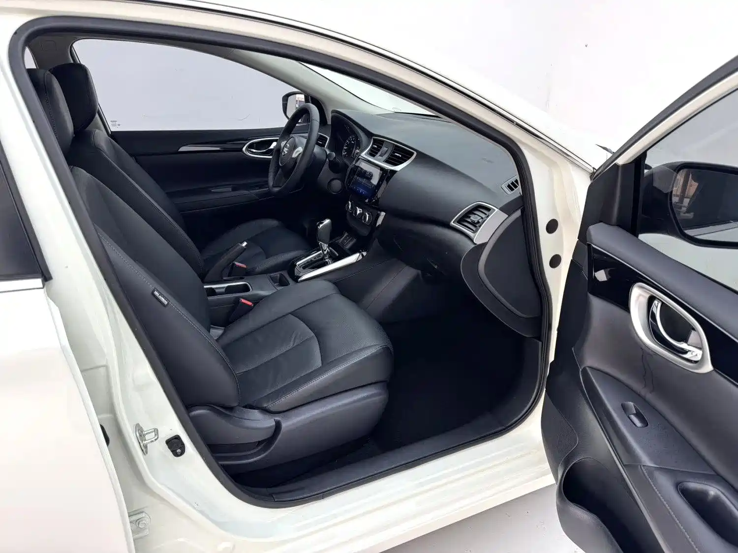 Фото 7 - Nissan Sylphy