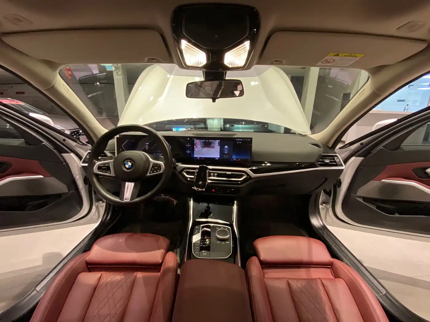 BMW 3 Series 2023 320Li M Sport Package фото 15