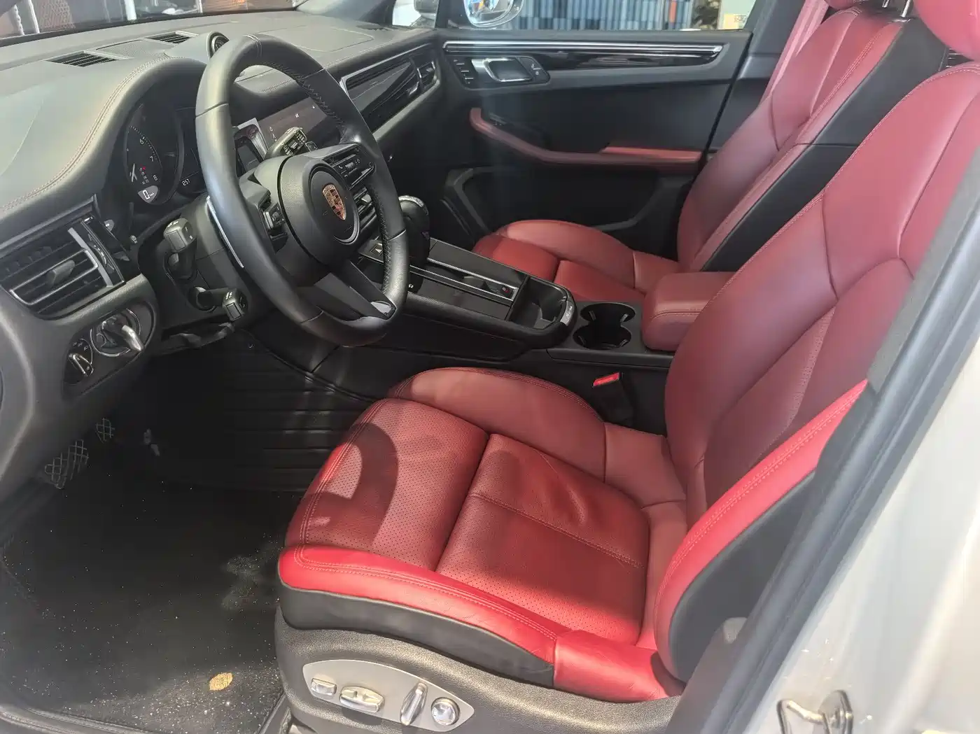 Porsche Macan 2023 Macan 2.0T фото 2
