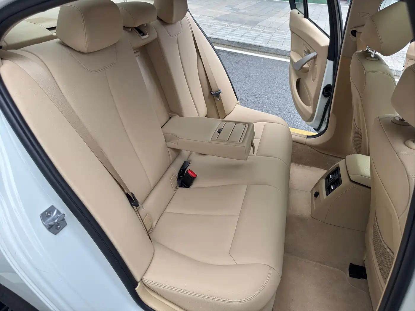 BMW 3 Series 2015 320i Fashion фото 7
