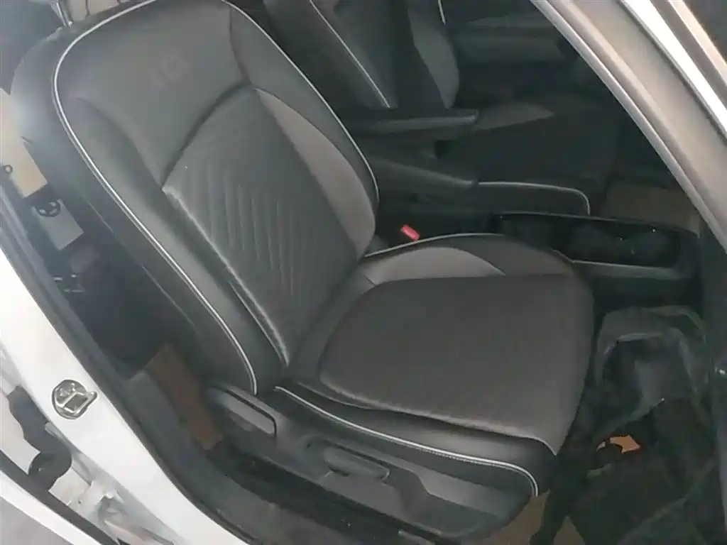 Volkswagen ID.3 2023 Pure Smart Edition фото 25