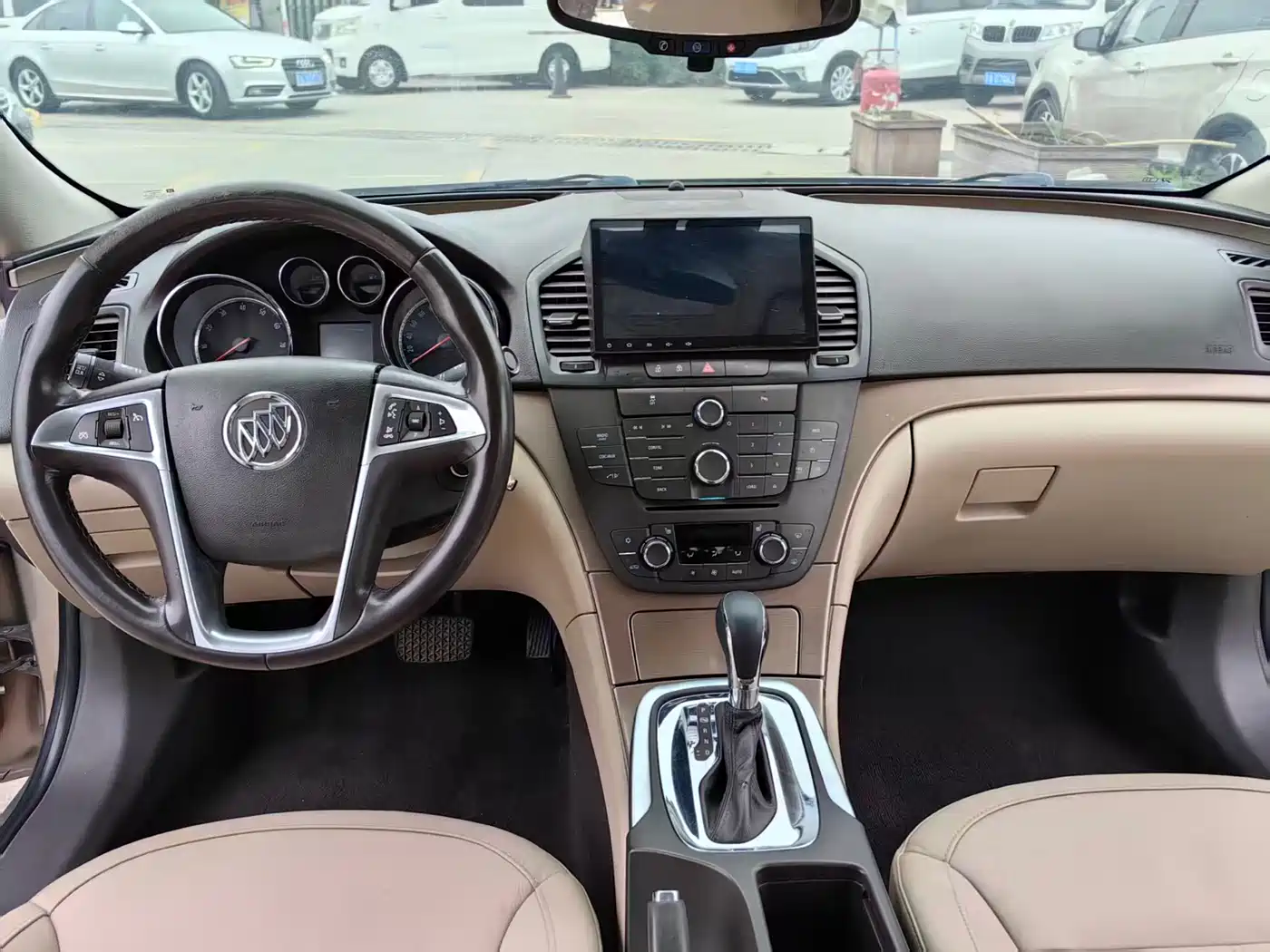 Buick Regal 2012 Model 2.0L Luxury фото 6