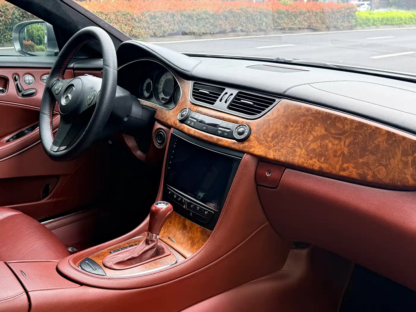 Mercedes-Benz CLS 2009 CLS 300 фото 17