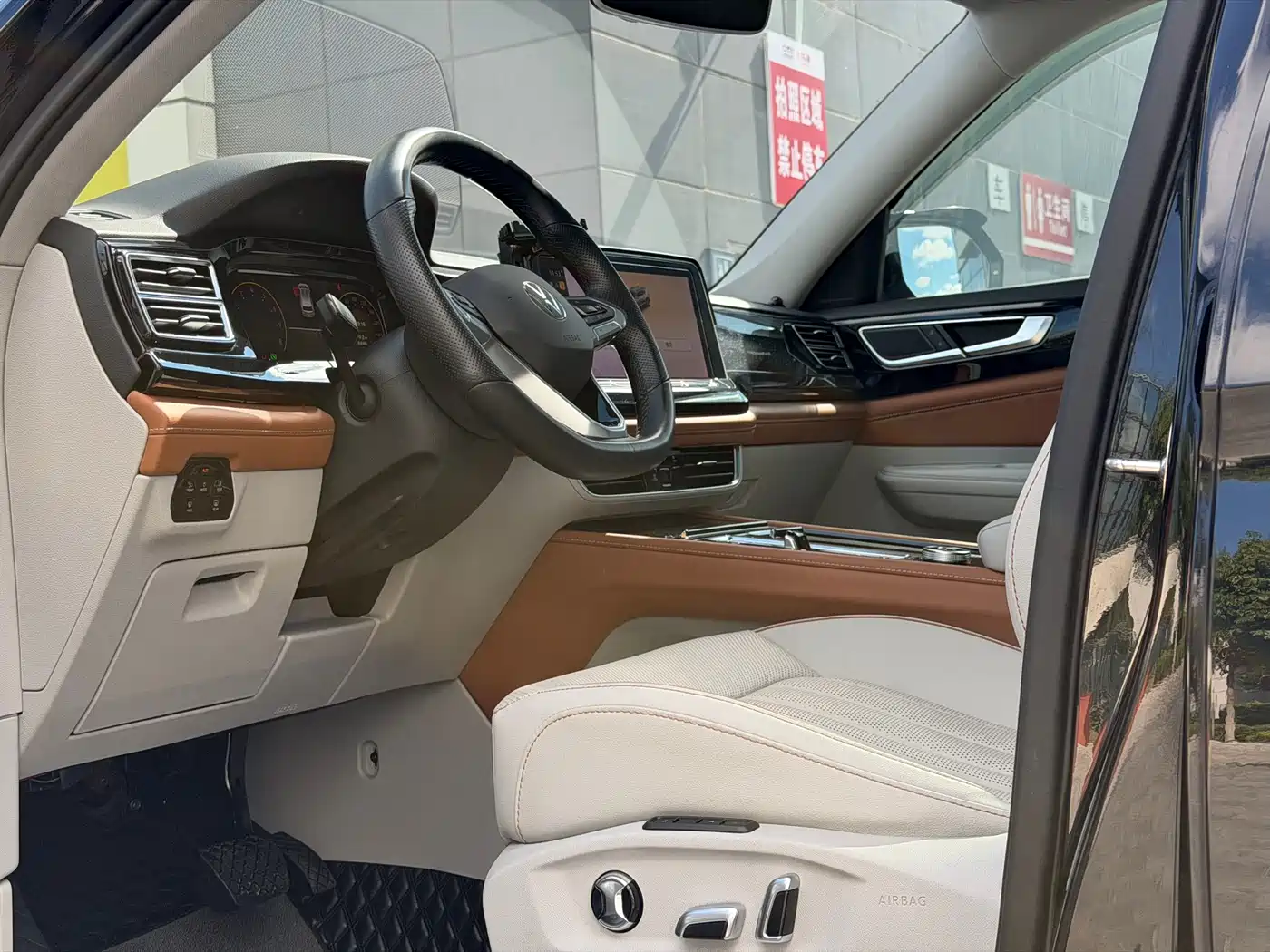 Volkswagen Teramont 2021 380TSI 4WD Premium Luxury Edition фото 7