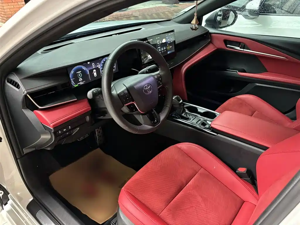 Toyota Camry 2024 Model Dual Hybrid 2.0HXS Sport Plus Edition фото 15