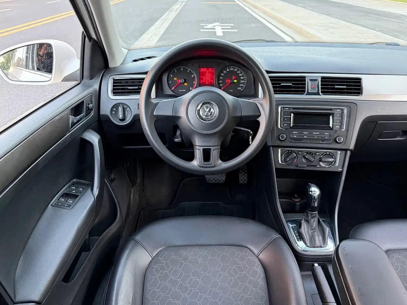 Volkswagen Santana 2013 2013 1.6L Automatic Comfort Edition