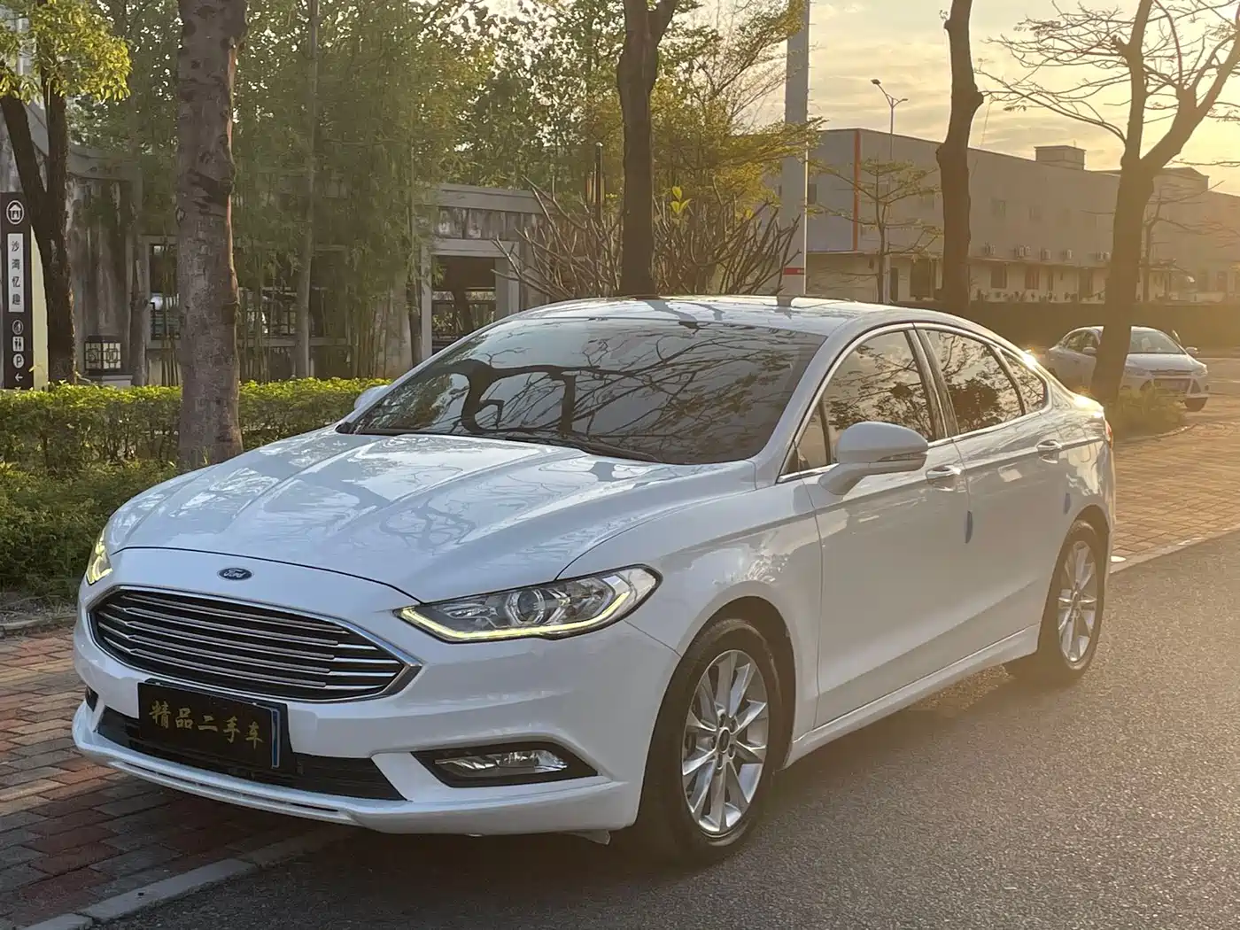 FORD MONDEO