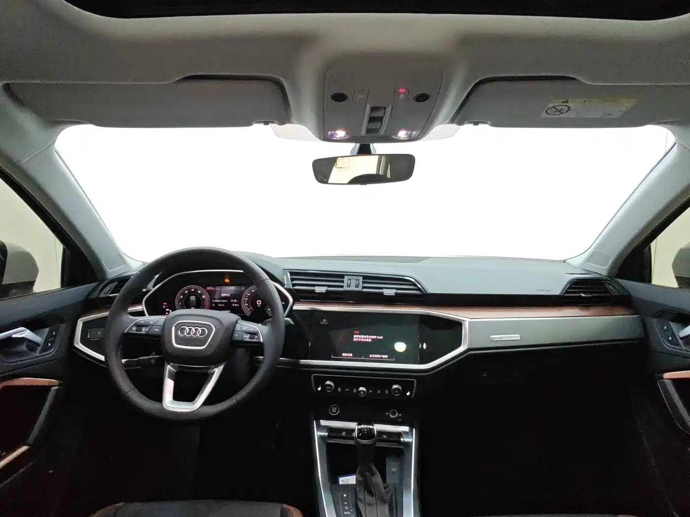 Audi Q3 2022 35 TFSI Fashion Elegance фото 10