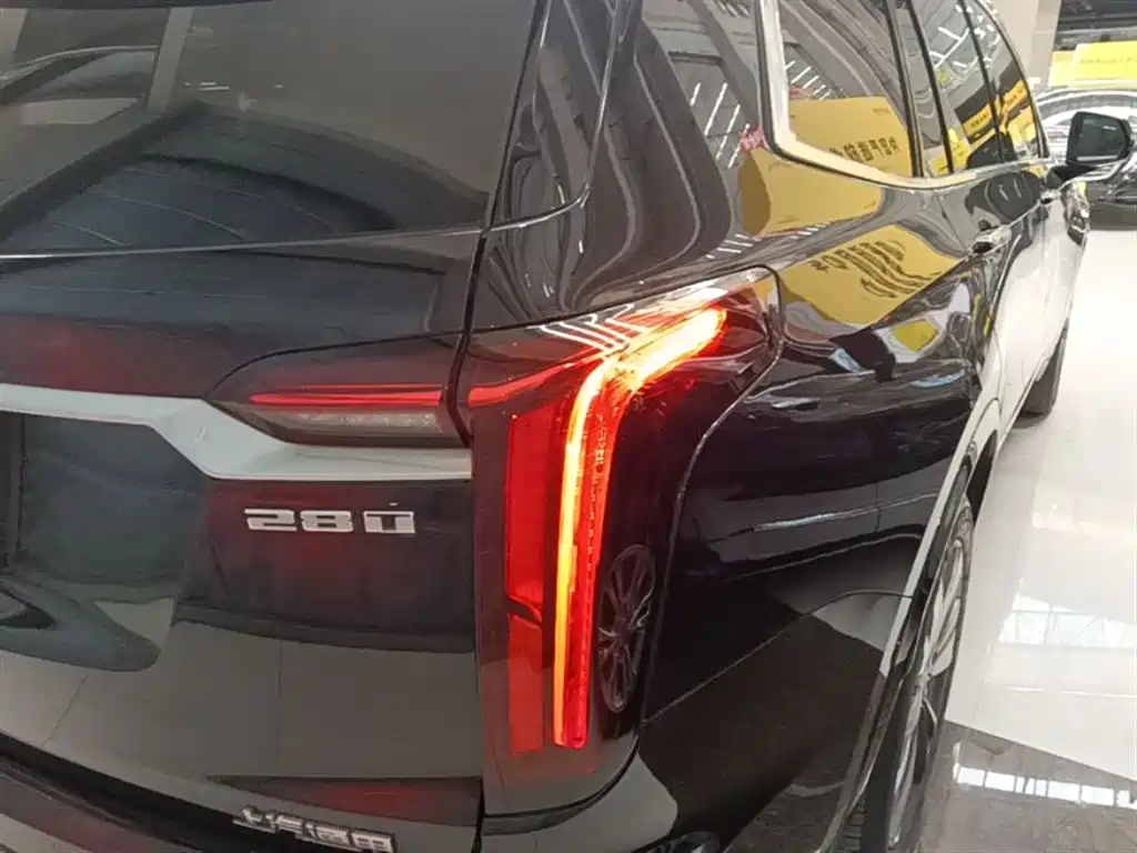 Cadillac XT6 2020 Facelift 28T 6-Seater Luxury фото 8