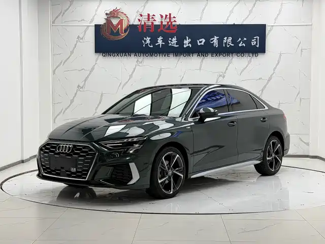 Audi A3 A3L Limousine 35 TFSI, Стиль Спорт