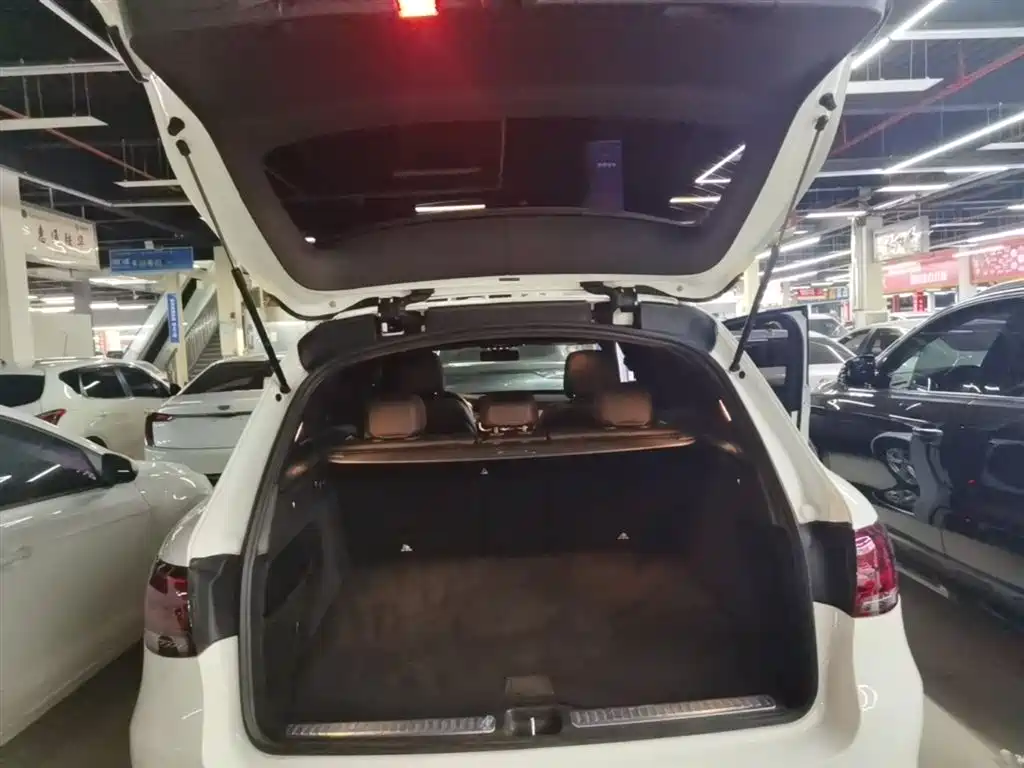 Mercedes-Benz GLC 2020 GLC 260 L 4MATIC Dynamic фото 19