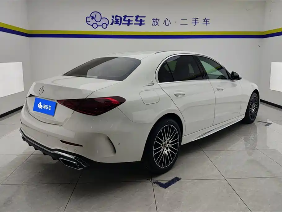 Mercedes-Benz C-Class 2023 Facelift C 200 L Sport Edition фото 3