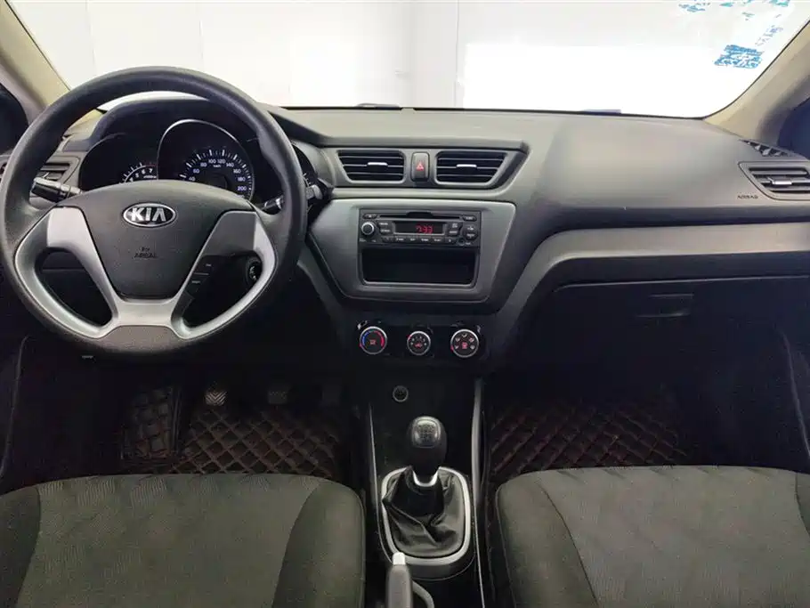 Kia K2 2015 Sedan 1.4L MT GLS фото 12