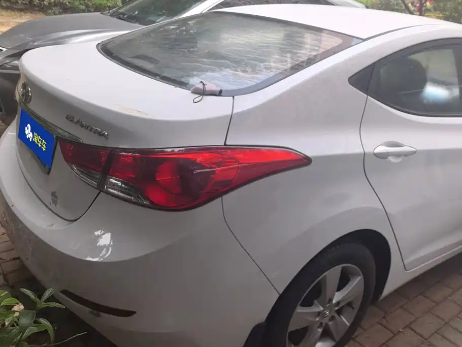 Photo 3 - Hyundai Langdong