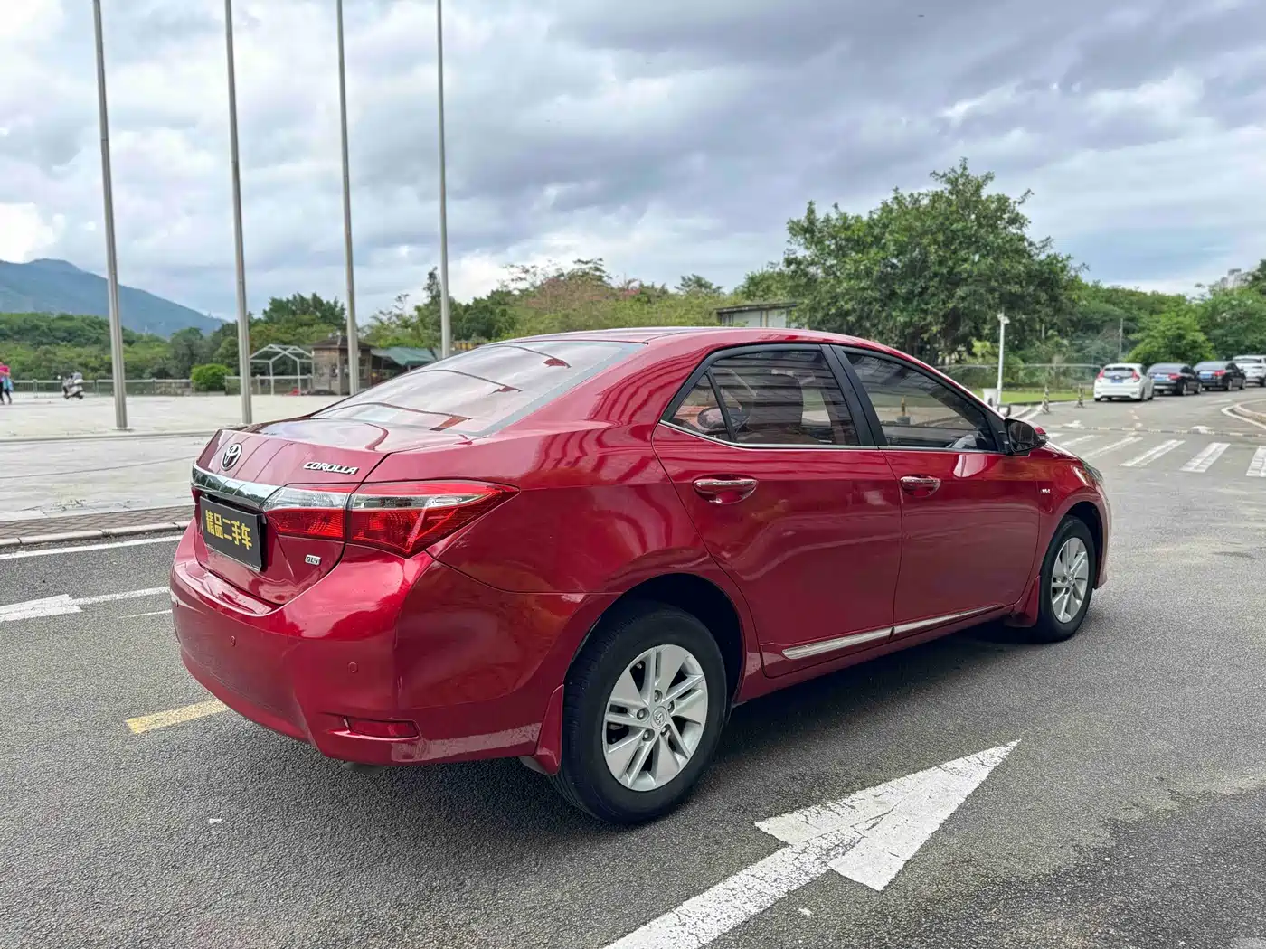 Toyota Corolla 2014 1.6L CVT GL-i фото 13