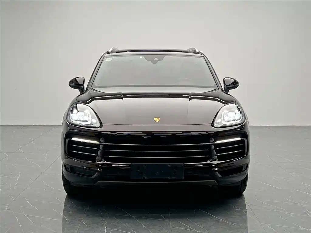 Porsche Cayenne New Energy 2020 Cayenne E-Hybrid 2.0T фото 2