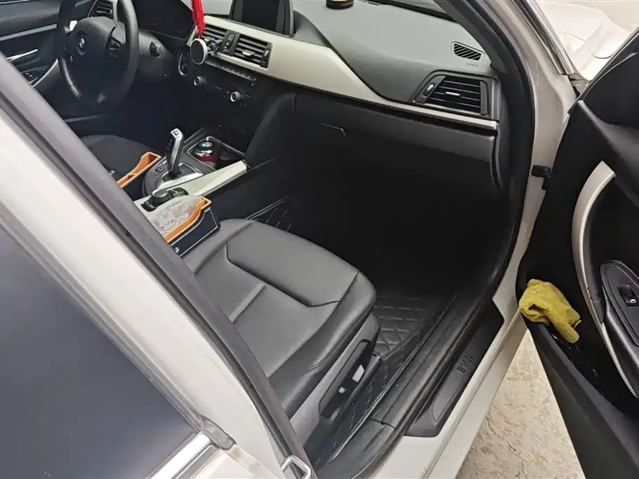 BMW 3 Series 2015 320Li Super Joy Fashion фото 8