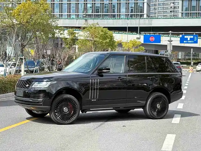 Land Rover Range Rover 2021 3.0 L6 Heritage Edition