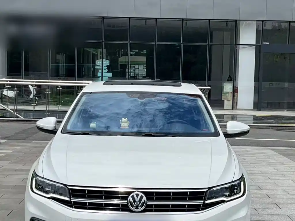 Фото 3 - Volkswagen Bora