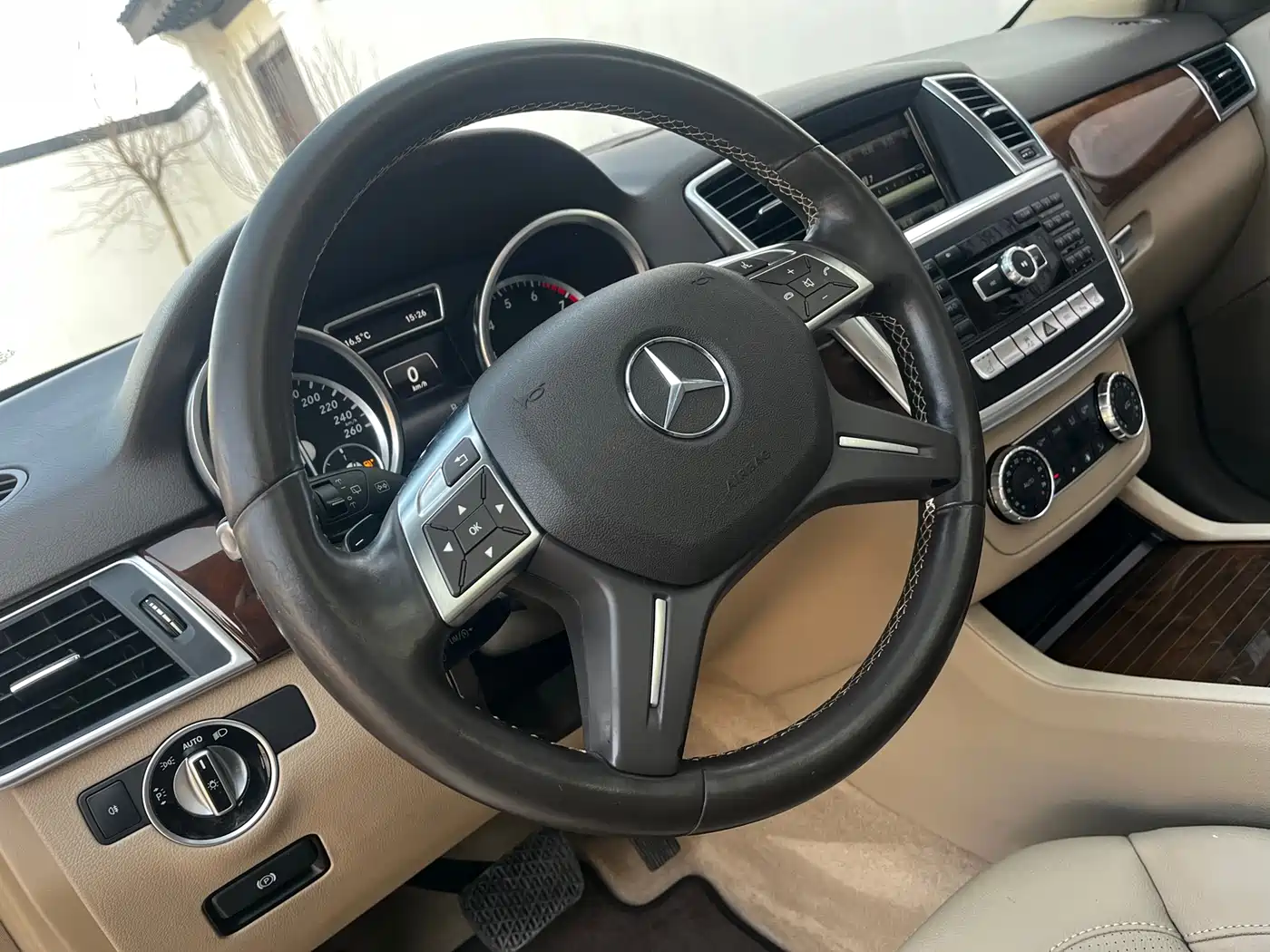 Mercedes-Benz M-Class 2015 ML 400 4MATIC Dynamic фото 10