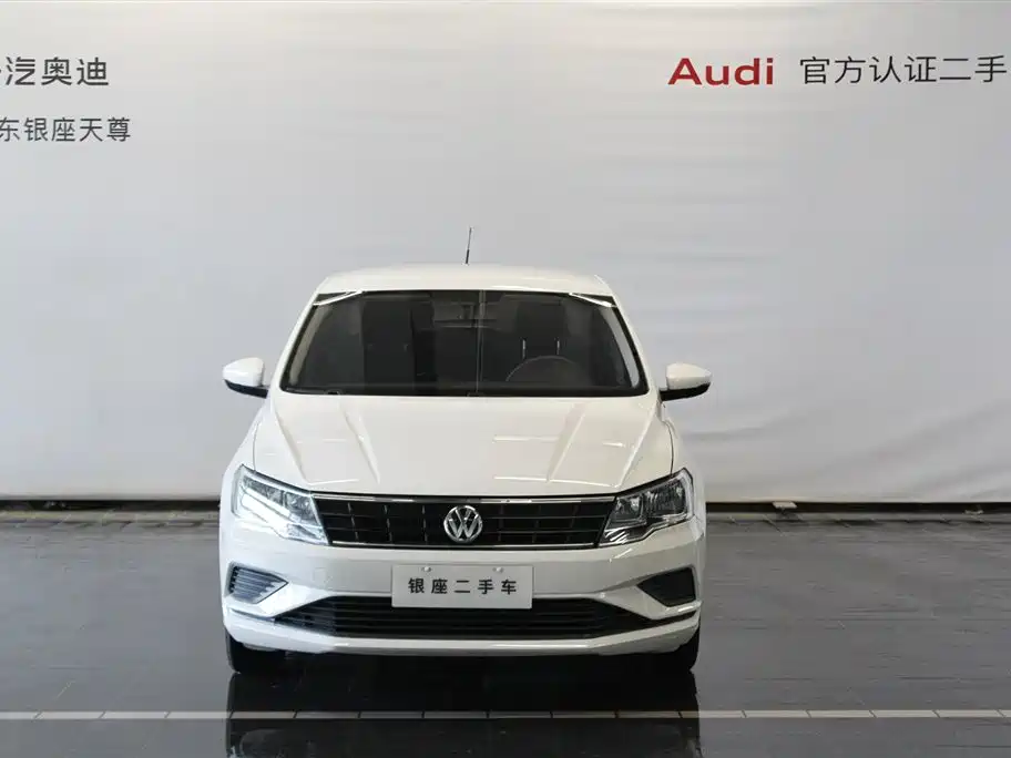 Volkswagen Jetta 2017 1.5L Automatic Fashion фото 2