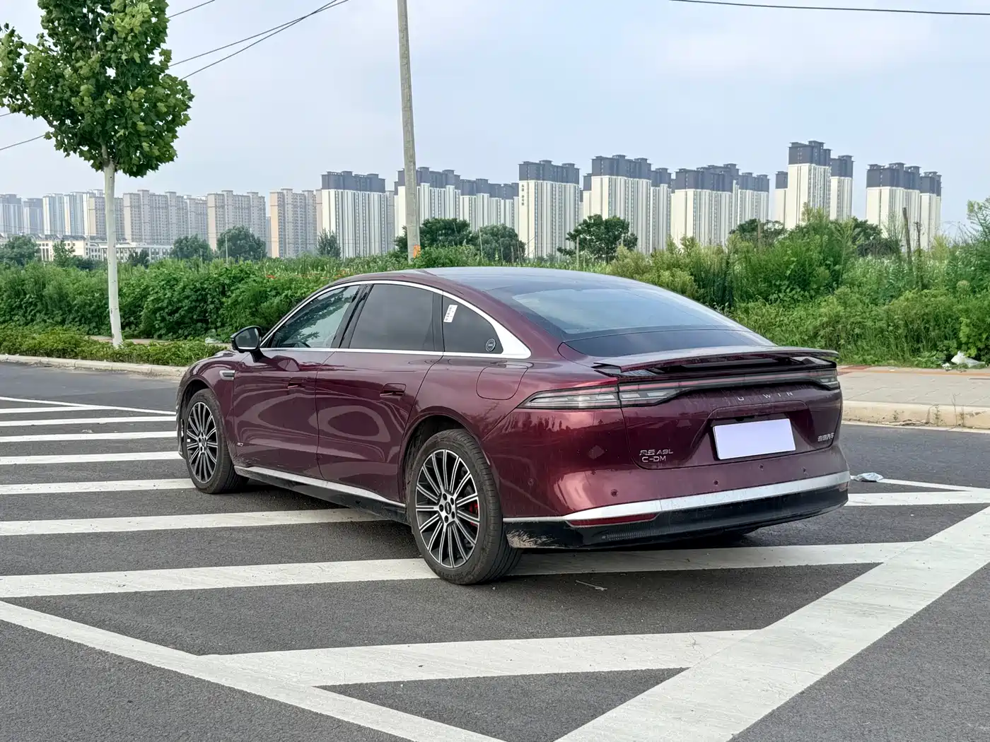 Chery Fengyun Fengyun A9L 2025 2025 Model 4WD High-performance Summit Edition