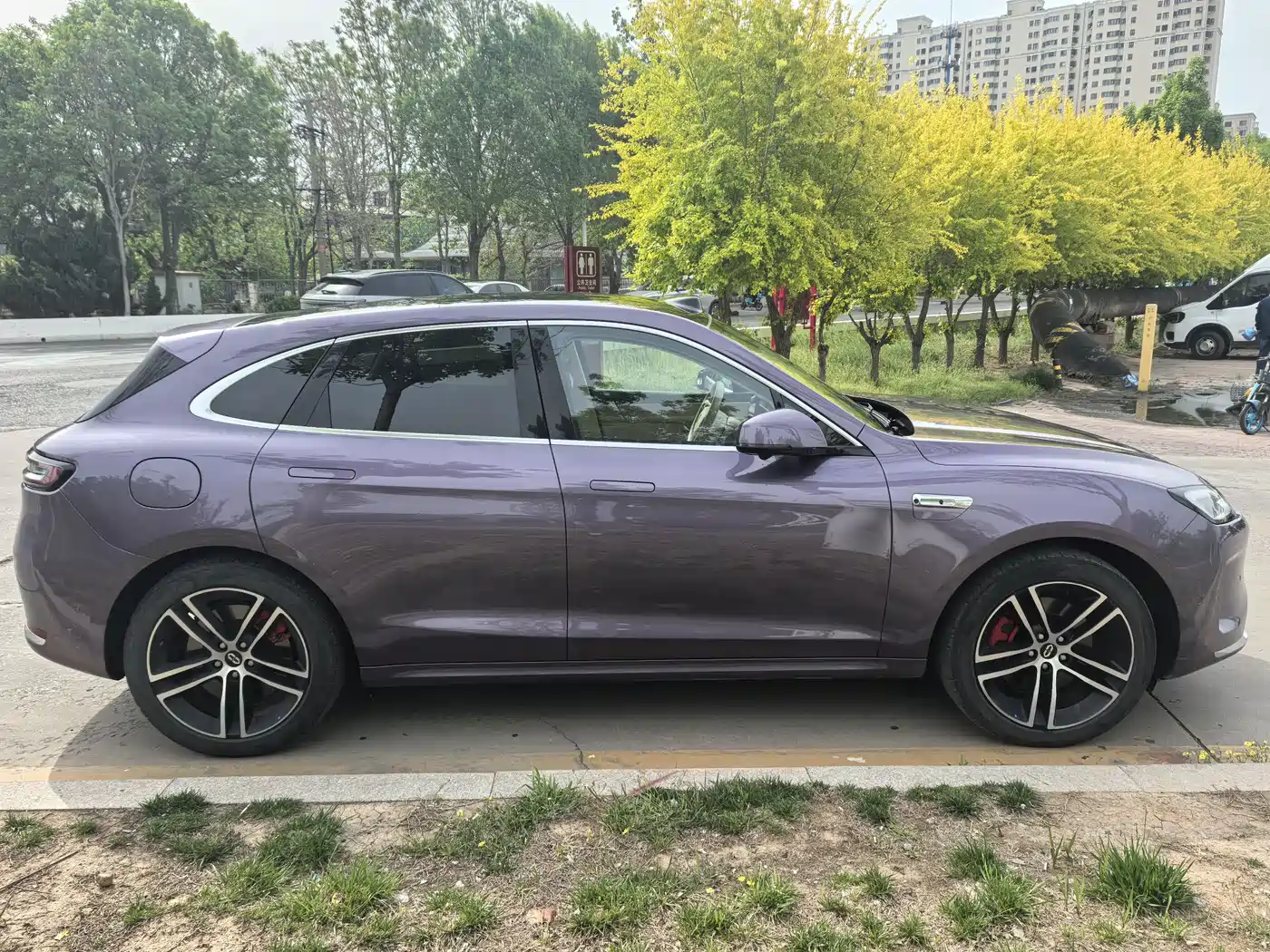 AITO Wenjie AITO M5 2025 Extended Range Ultra AWD фото 4