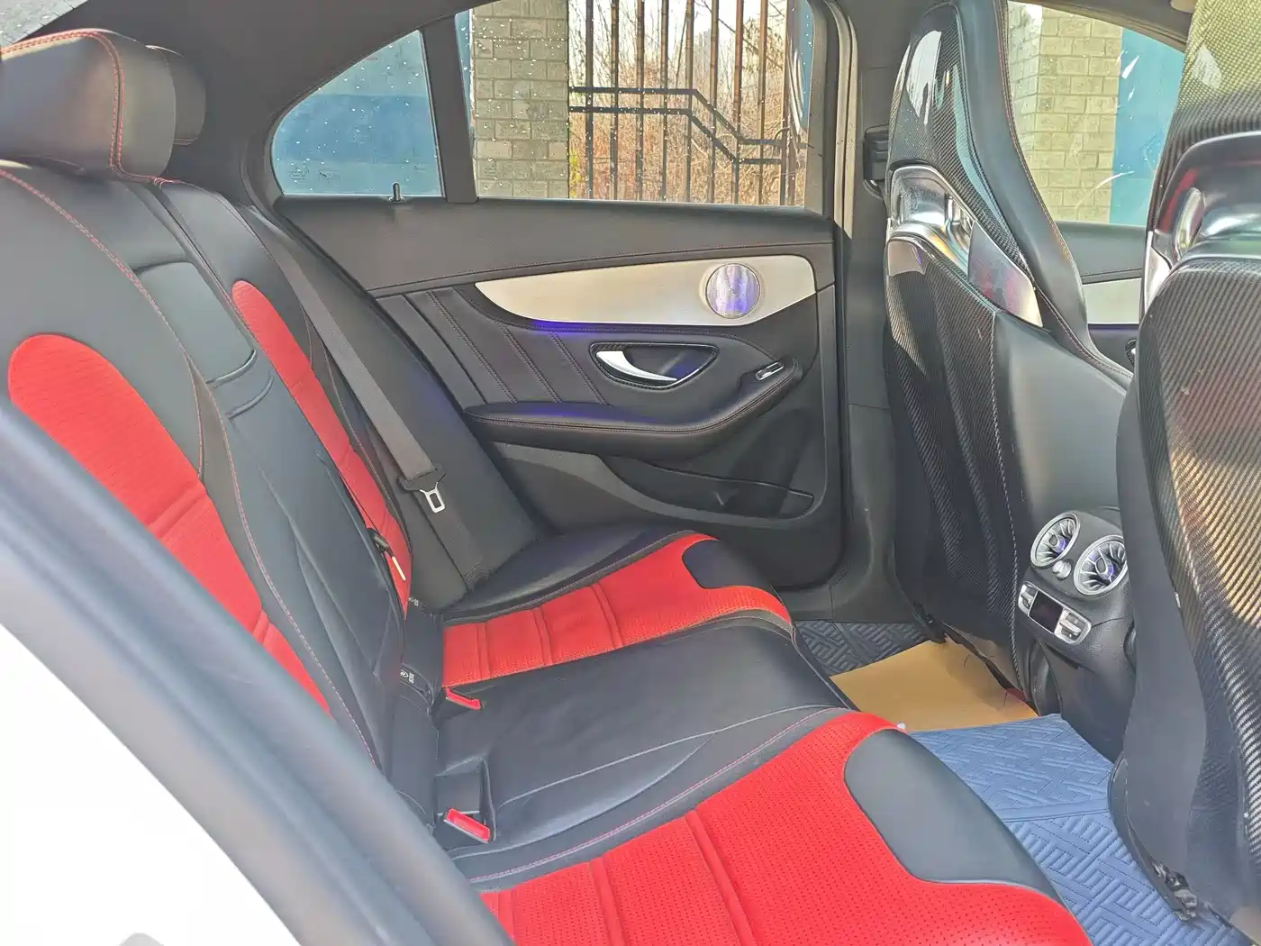 Mercedes-Benz C-Class AMG 2015 AMG C 63 фото 6