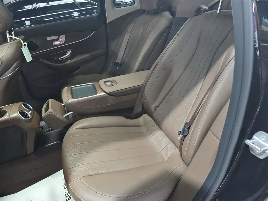 Mercedes-Benz E-Class 2018 Facelift E 300 L Luxury фото 13