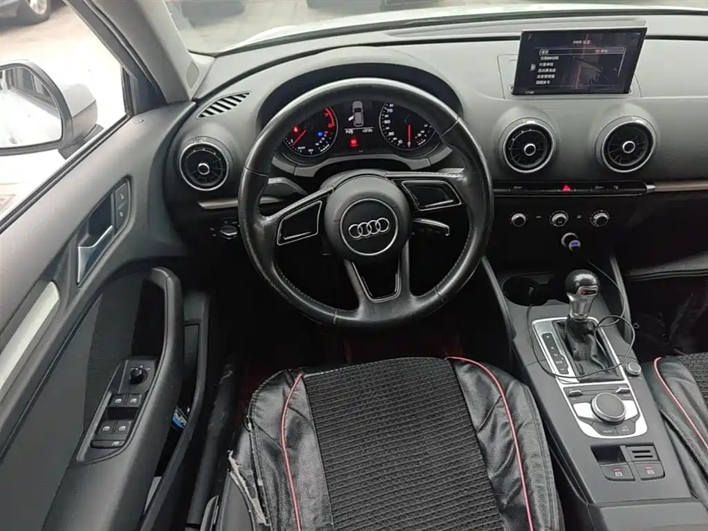 Audi A3 2017 Sportback 35 TFSI Progressive фото 11