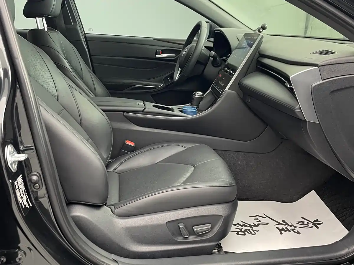 Toyota Avalon 2024 2.0L Luxury Edition фото 26