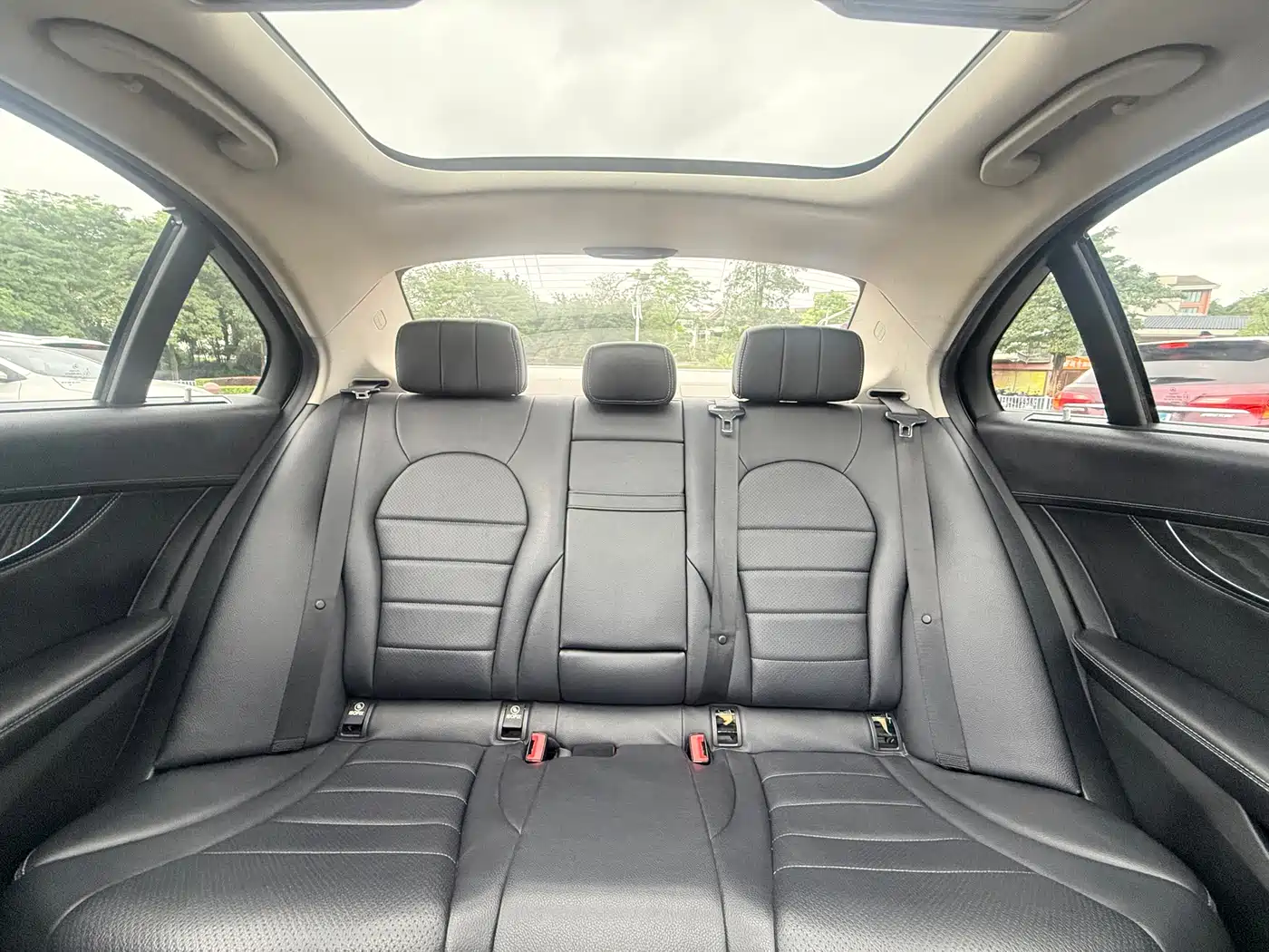 Mercedes-Benz C-Class 2015 C 200 L Sport фото 12