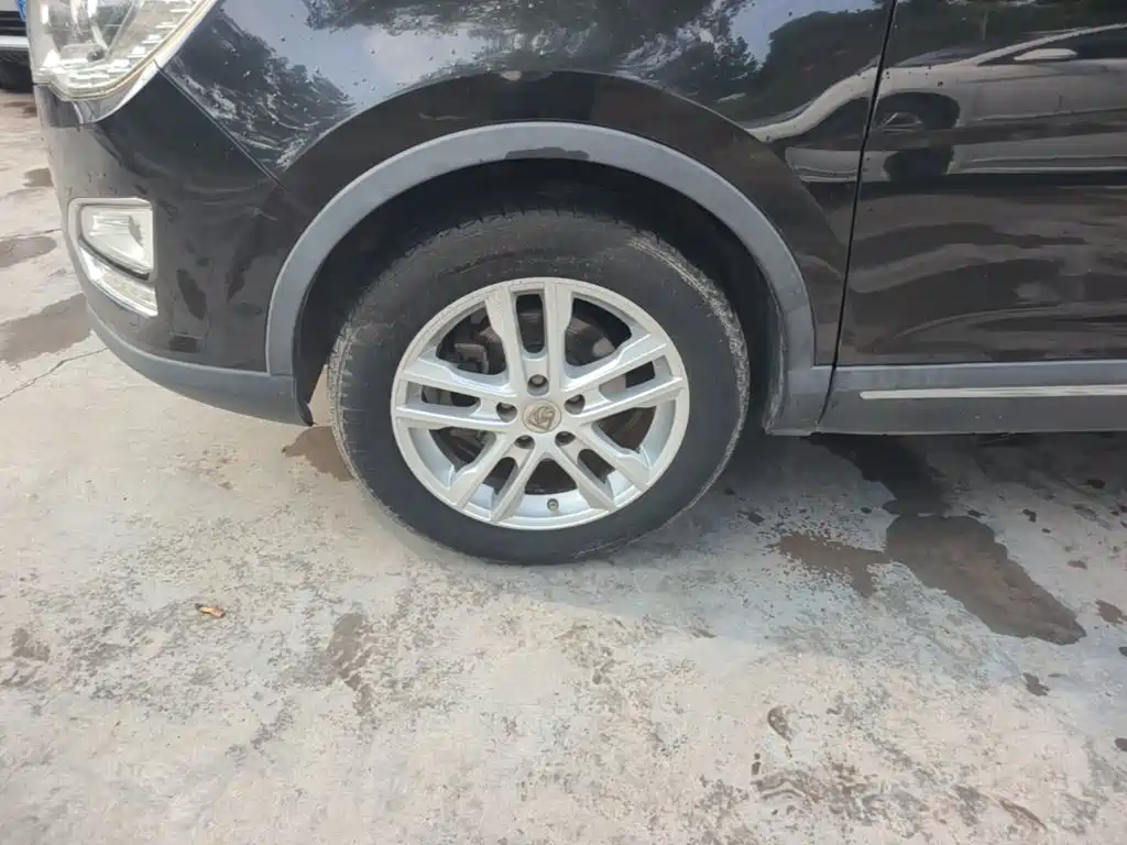Baojun 560 2015 2015 1.8L Manual Comfort