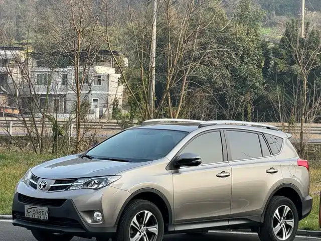 TOYOTA RAV4 RONGFANG