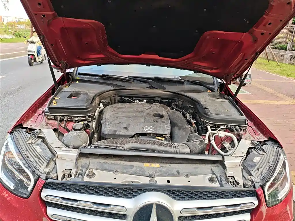 Mercedes-Benz GLC 2020 Facelift GLC 260 L 4MATIC Dynamic фото 17