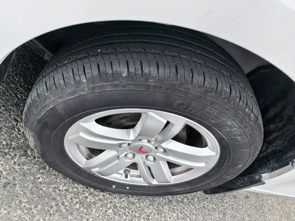 Photo 12 - Wuling Motors Wuling Journey
